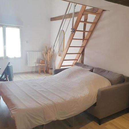 Chambre Chez L'Habitant Avec Petit Dejeuner A 5 Mins Du Futuroscope Chasseneuil-du-Poitou Bagian luar foto